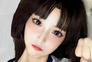 最新图库放出“章鱼小童谣”的泳装照，哎呦，她这是要开溜吗？