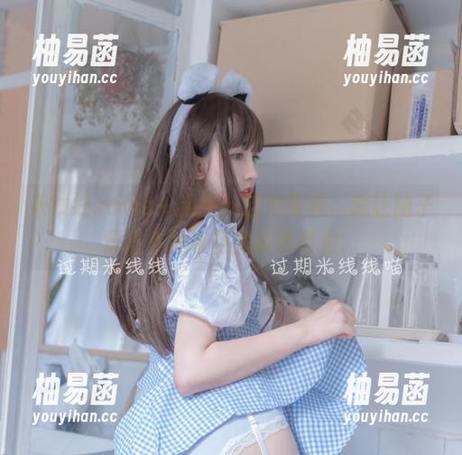米线线sama 米线线sama+奶牛:这个写真,总让脑子冒出各种奇葩的精选联想。
