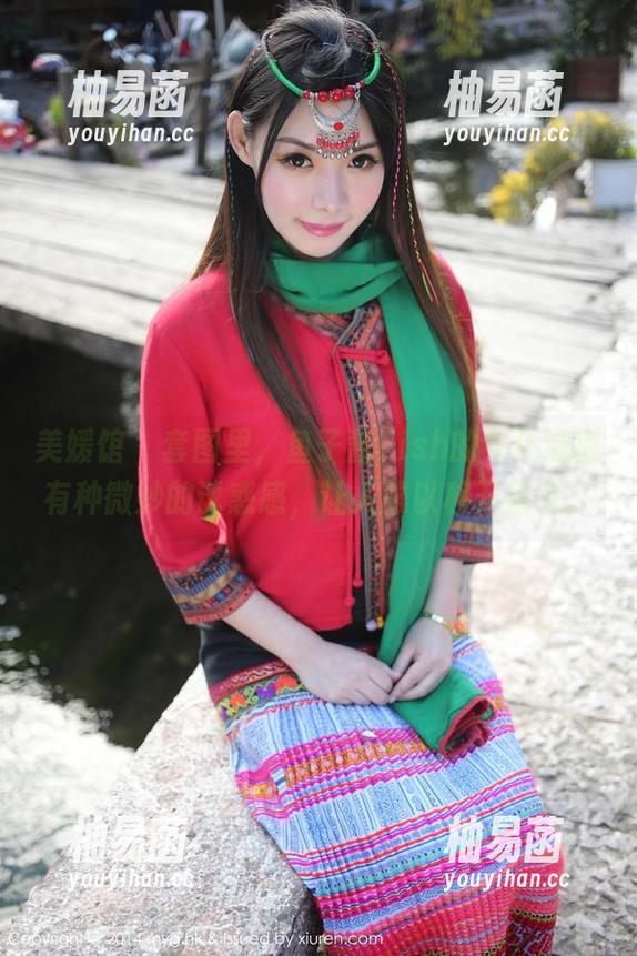美媛馆-鱼子酱Fish 美媛馆 - 套图里,鱼子酱Fish的女仆造型有种微妙的诱惑感,让人难以移开目光。