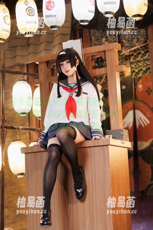 所有美图都在这里，胡桃猫Kurumineko的甘雨OL或许会给你意想不到的灵感，下载时请轻声细语。