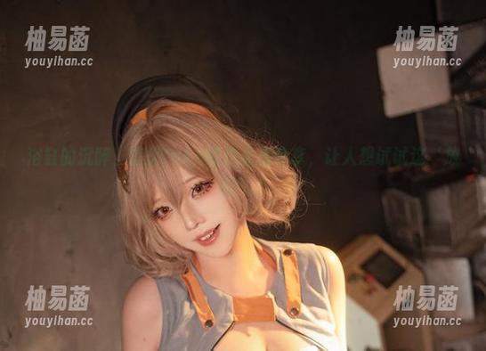 浴缸的沉醉，菌烨tako的作品集分享，让人想试试这‘放松’。
