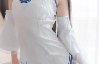 萌芽儿o0最新连体衣作品…为啥我每次看到都想跟衣服打招呼呢？