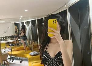 微密圈 - 葛征和他的毛衣作品：当日常变成了不经意的时尚秀！