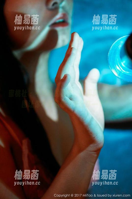 蜜桃社 - 不怕热的秘诀，韩贝贝的夏天套图让你不留遗憾—来分享一下！