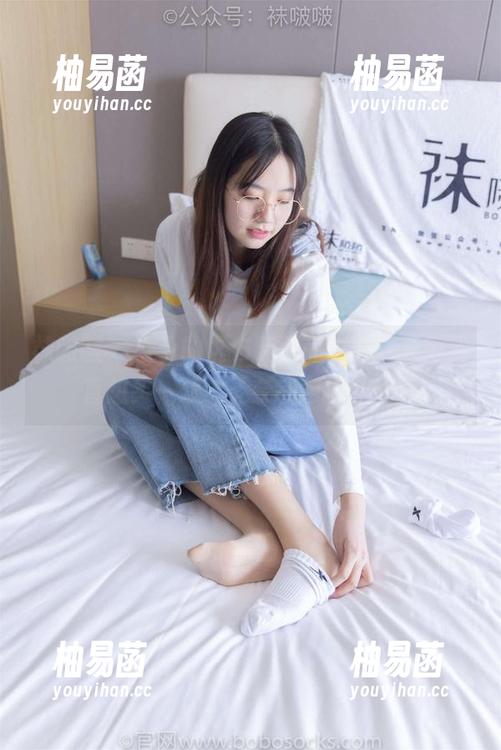 袜啵啵-稚予 袜啵啵 - 稚予的帆布鞋作品更新,看得我直想买一双,无奈钱包不让我啊
