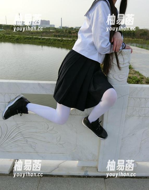 西尔酱的校园蟑螂！春季校服cos精选，奇怪的你一定想知道！