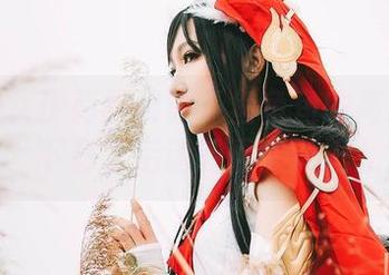 魔法少女伊莉雅和许多鱼鱼鱼的高清碰撞，下载之后请轻声尖叫吧。