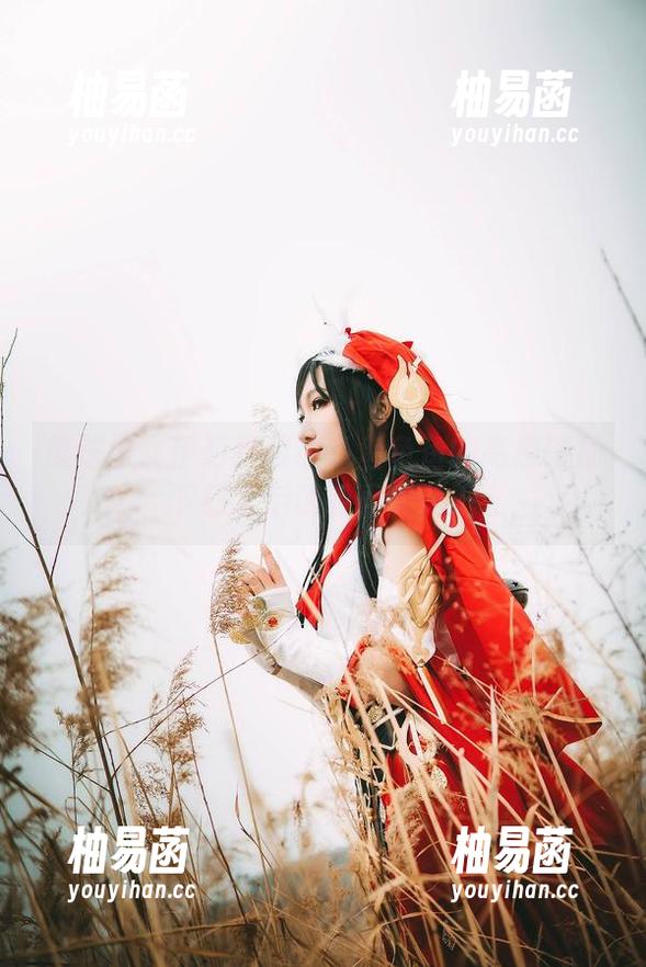 魔法少女伊莉雅和许多鱼鱼鱼的高清碰撞，下载之后请轻声尖叫吧。