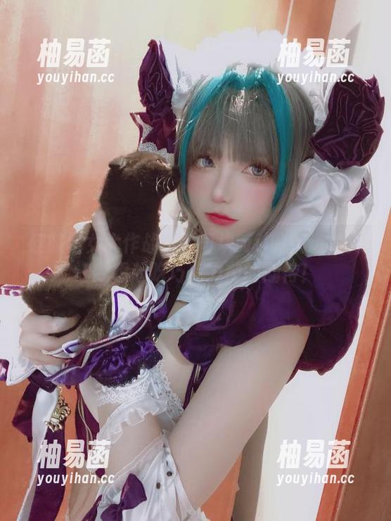 硅胶修女大作战！起司块wii的精选写真让我想起吃巧克力前的期待！