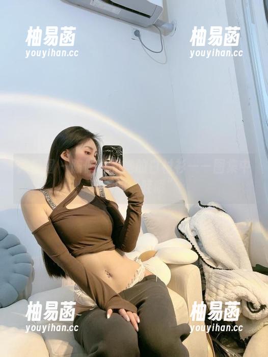 微密圈 - 陈佩奇和她的白衬衫——图集中满满的“哇哦”