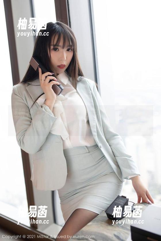 魅妍社 - 关思阳的无圣光写真，天台风景居然成了值得回味的背景。