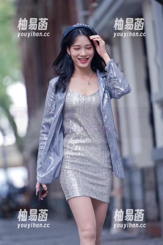 魔镜街拍 - 黑色是一种态度，萌宝儿的定制图集帮你摆脱平庸！