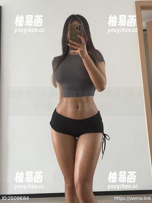 微密圈 - 谈我与黑饱宝的睡衣情缘，高清照片激起我脑海的小涟漪...